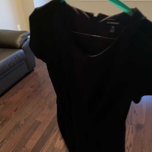 Little black dress - Picture 4 of 5